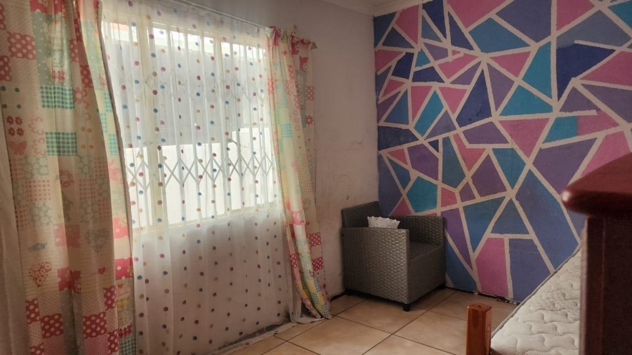 3 Bedroom Property for Sale in Tlhabane North West